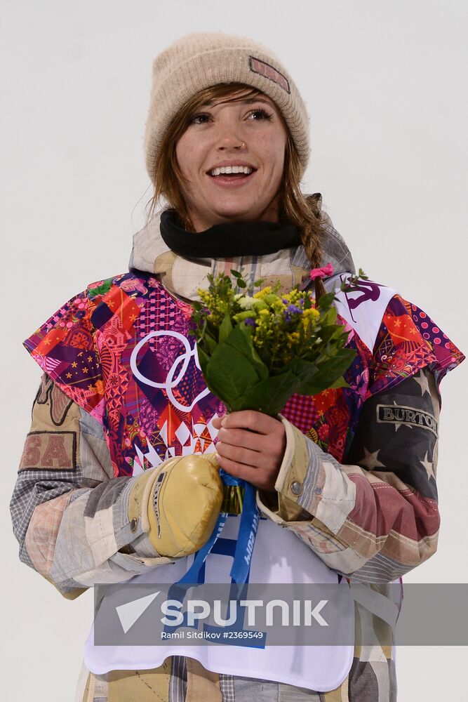 2014 Winter Olympics. Snowboarding. Women. Halfpipe