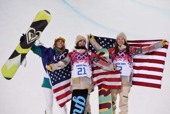 2014 Winter Olympics. Snowboarding. Women. Halfpipe