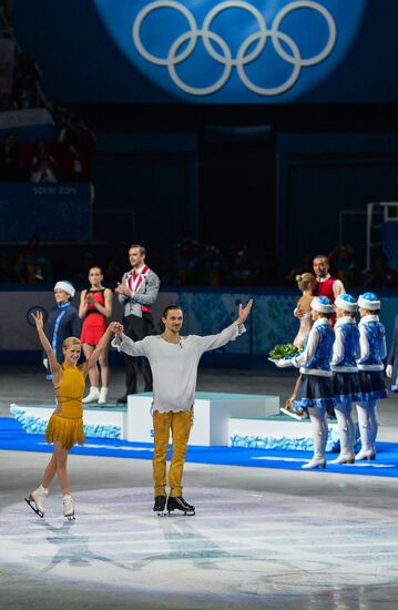 2014 Winter Olympics. Figure skating. Pairs. Free skating