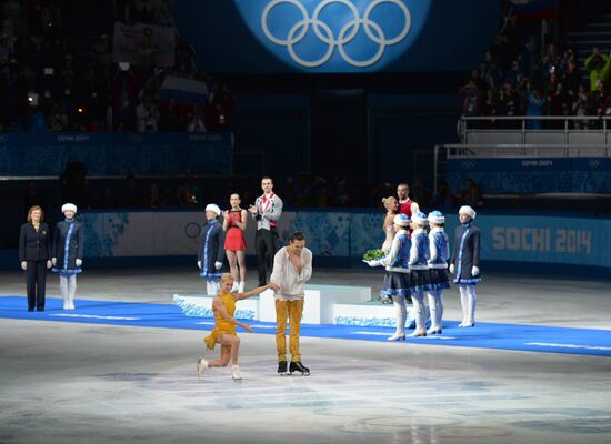 2014 Winter Olympics. Figure skating. Pairs. Free skating