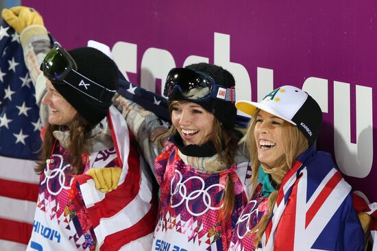 2014 Winter Olympics. Snowboarding. Women. Halfpipe
