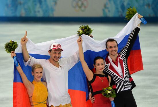 2014 Winter Olympics. Figure skating. Pairs. Free skating