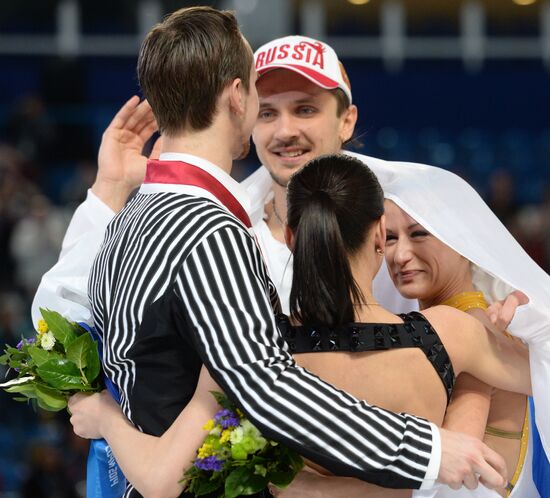 2014 Winter Olympics. Figure skating. Pairs. Free skating