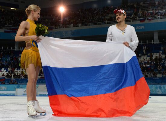 2014 Winter Olympics. Figure skating. Pairs. Free skating