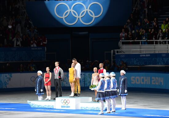 2014 Winter Olympics. Figure skating. Pairs. Free skating
