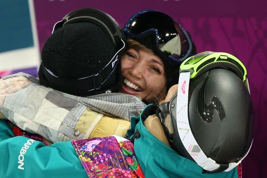 2014 Winter Olympics. Snowboarding. Women. Halfpipe