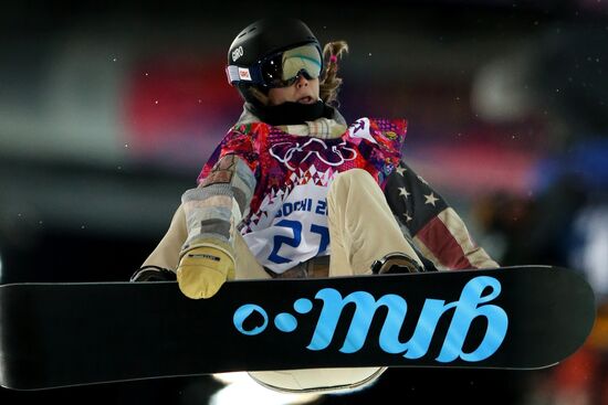 2014 Winter Olympics. Snowboarding. Women. Halfpipe