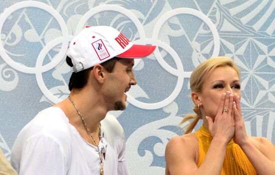 2014 Winter Olympics. Figure skating. Pairs. Free skating