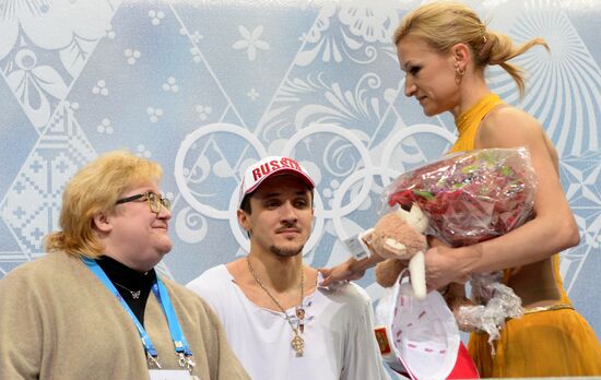 2014 Winter Olympics. Figure skating. Pairs. Free skating