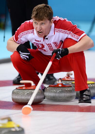 2014 Winter Olympics. Curling. Men. Day Four
