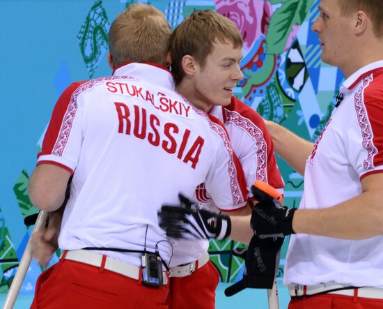 2014 Winter Olympics. Curling. Men. Day Four