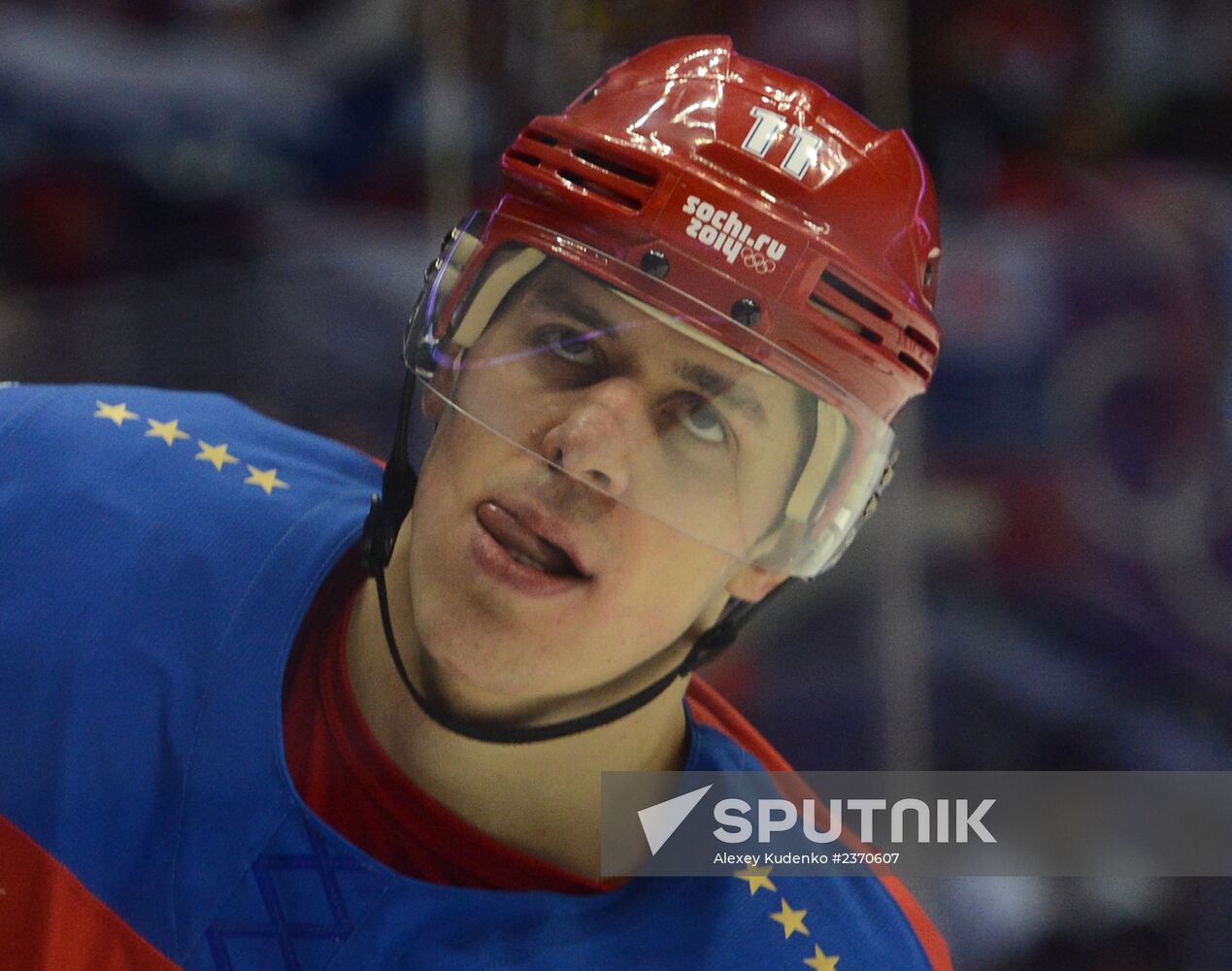 2014 Winter Olympics. Ice hockey. Men. Russia vs. Slovenia