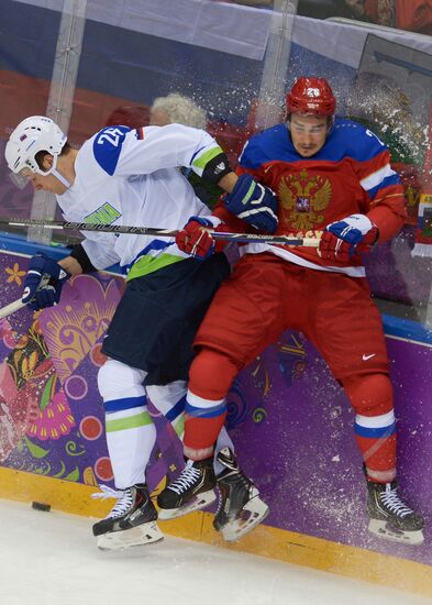 2014 Winter Olympics. Ice hockey. Men. Russia vs. Slovenia