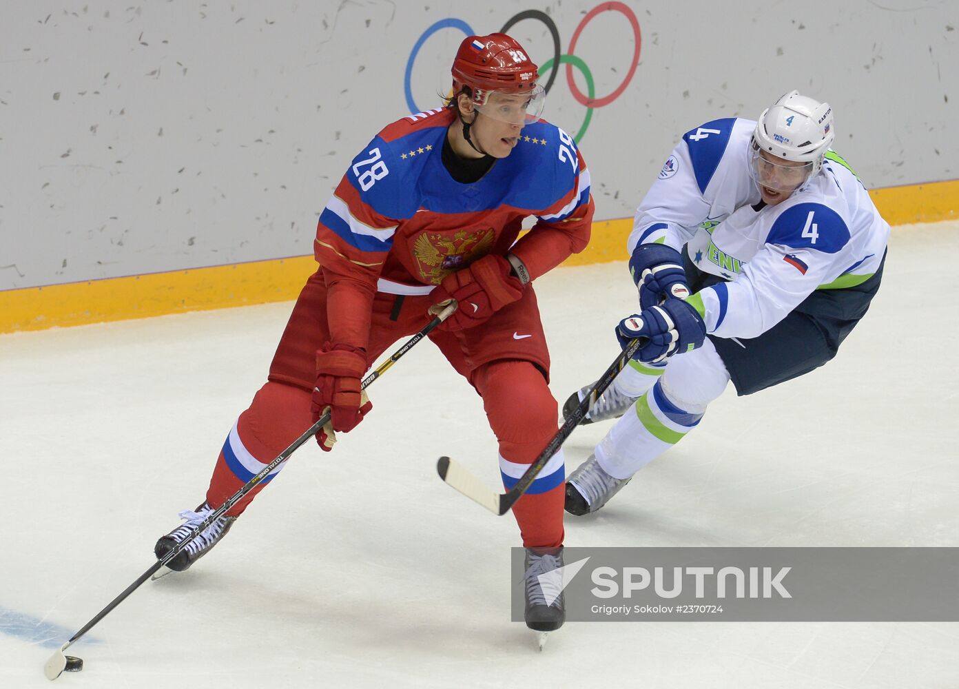 2014 Winter Olympics. Ice hockey. Men. Russia vs. Slovenia