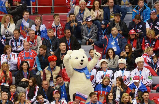 2014 Winter Olympics. Ice hockey. Men. Russia vs. Slovenia