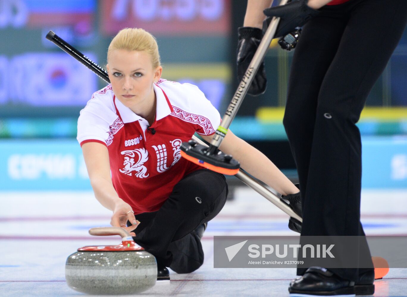 2014 Winter Olympics. Curling. Women. Day Four