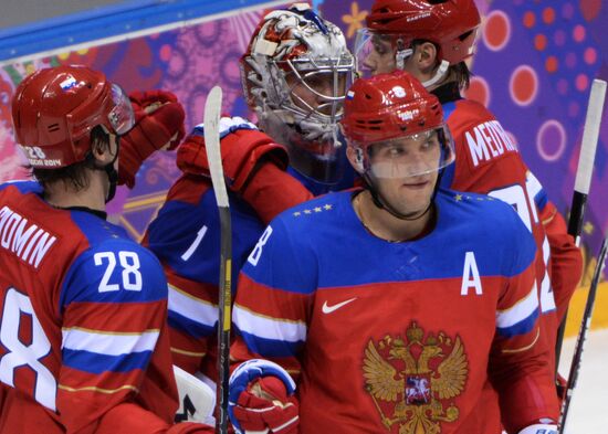 2014 Winter Olympics. Ice hockey. Men. Russia vs. Slovenia