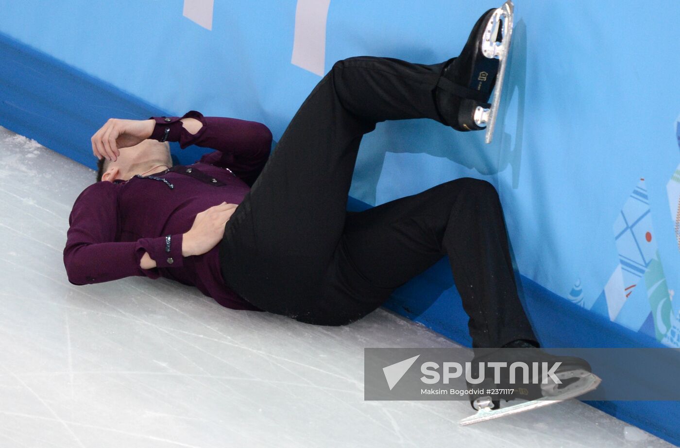 2014 Winter Olympics. Figure skating. Men's singles. Short program