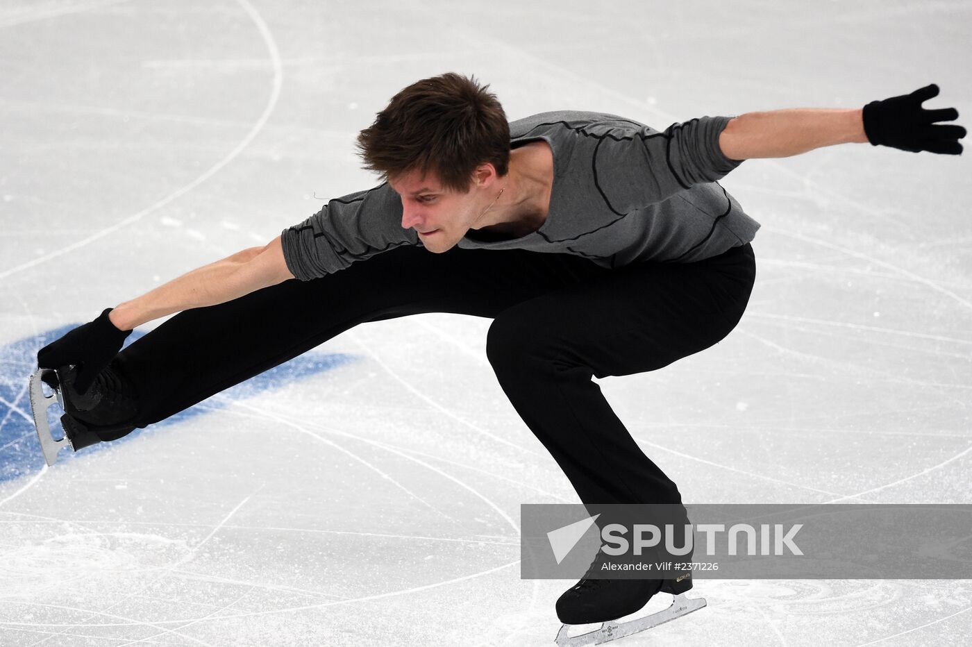 2014 Winter Olympics. Figure skating. Men's singles. Short program