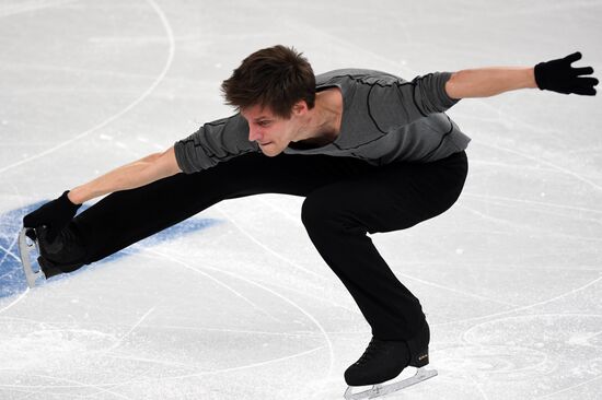 2014 Winter Olympics. Figure skating. Men's singles. Short program