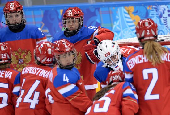 2014 Winter Olympics. Ice hockey. Women. Russia vs. Sweden