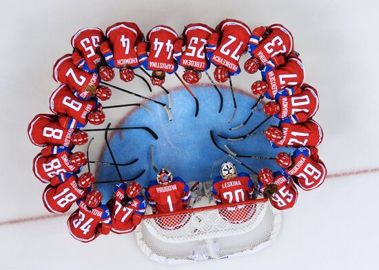 2014 Winter Olympics. Ice hockey. Women. Russia vs. Sweden