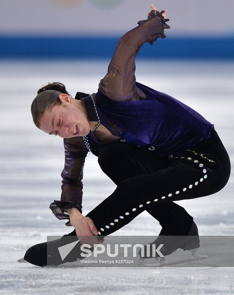 2014 Winter Olympics. Figure skating. Men's singles. Short program