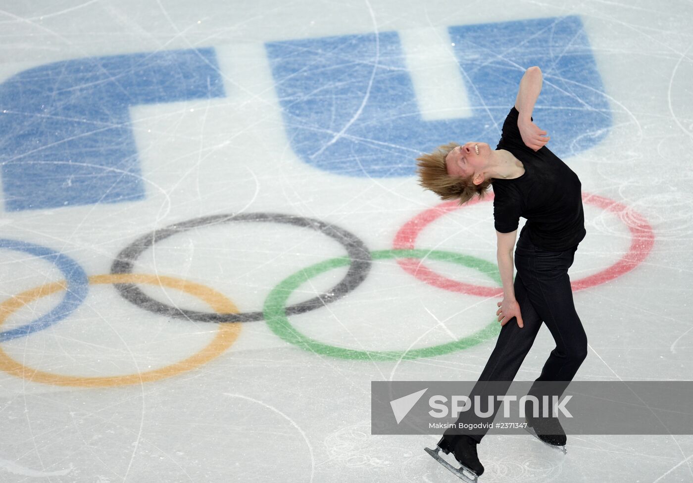 2014 Winter Olympics. Figure skating. Men's singles. Short program