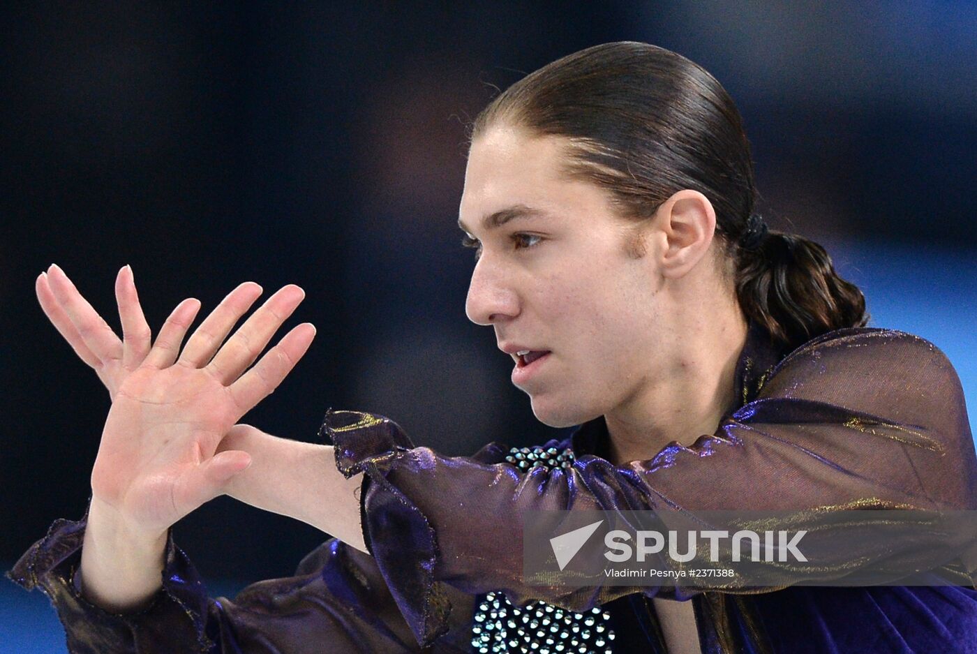 2014 Winter Olympics. Figure skating. Men's singles. Short program