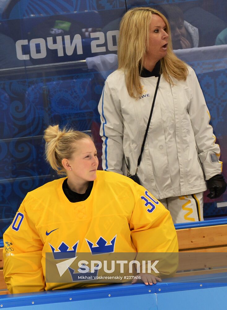 2014 Winter Olympics. Ice hockey. Women. Russia vs. Sweden