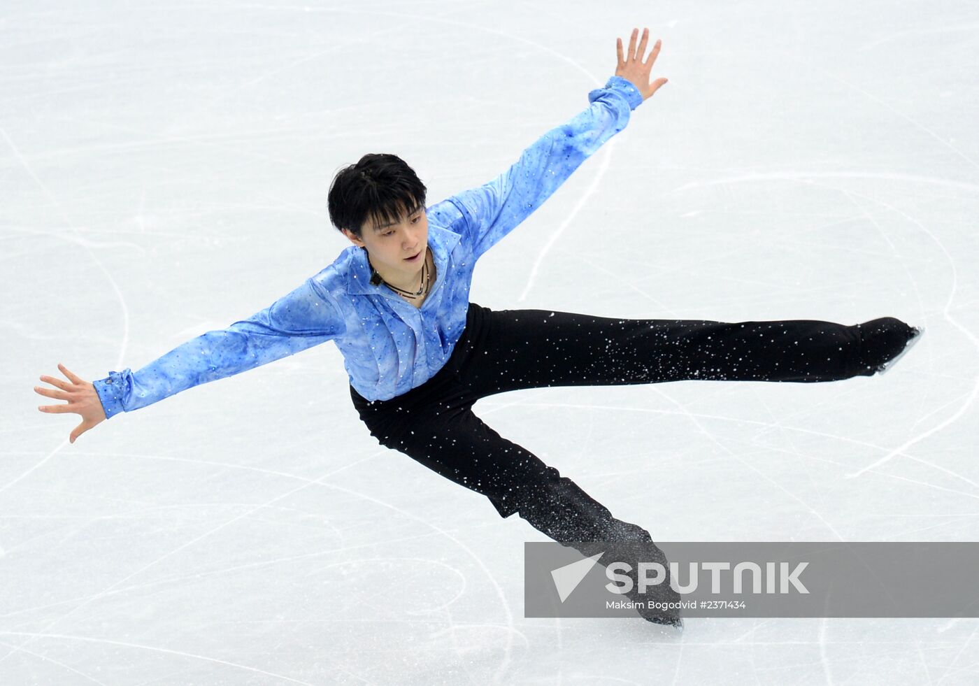 2014 Winter Olympics. Figure skating. Men's singles. Short program