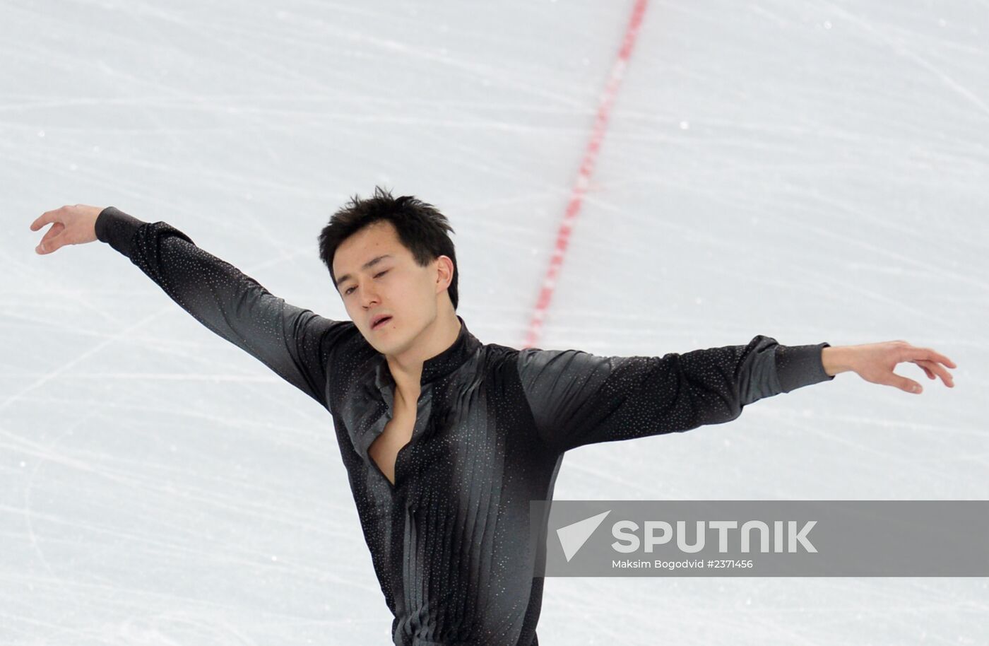 2014 Winter Olympics. Figure skating. Men's singles. Short program