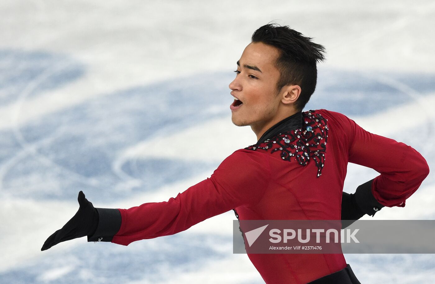 2014 Winter Olympics. Figure skating. Men's singles. Short program