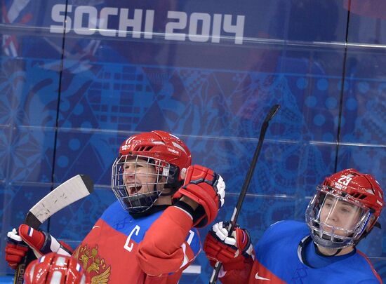 2014 Winter Olympics. Ice hockey. Women. Russia vs. Sweden