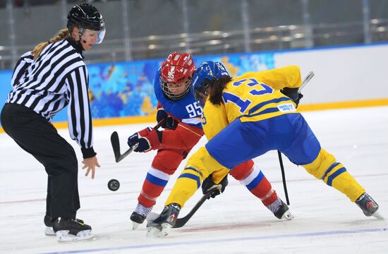 2014 Winter Olympics. Ice hockey. Women. Russia vs. Sweden