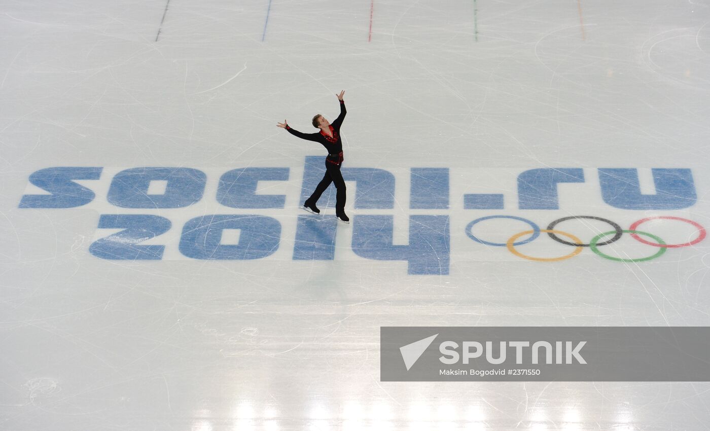 2014 Winter Olympics. Figure skating. Men. Short program