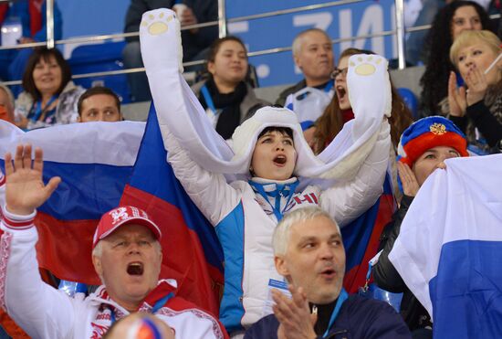 2014 Winter Olympics. Ice hockey. Women. Sweden vs. Russia