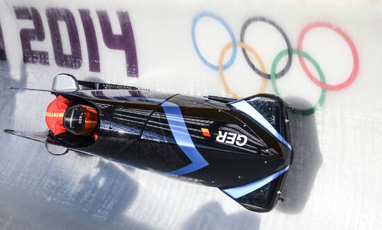 2014 Winter Olympics. Bobsleigh. Women. Training