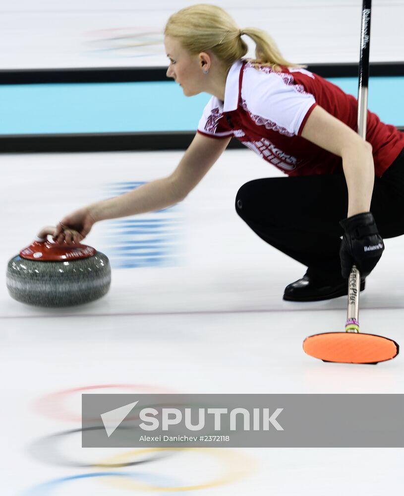 2014 Olympics. Curling. Women. Day five