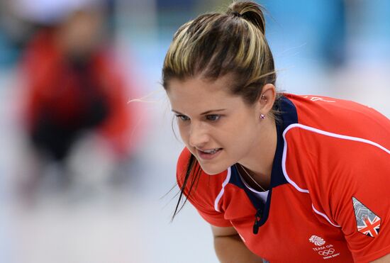 2014 Olympics. Curling. Women. Day five