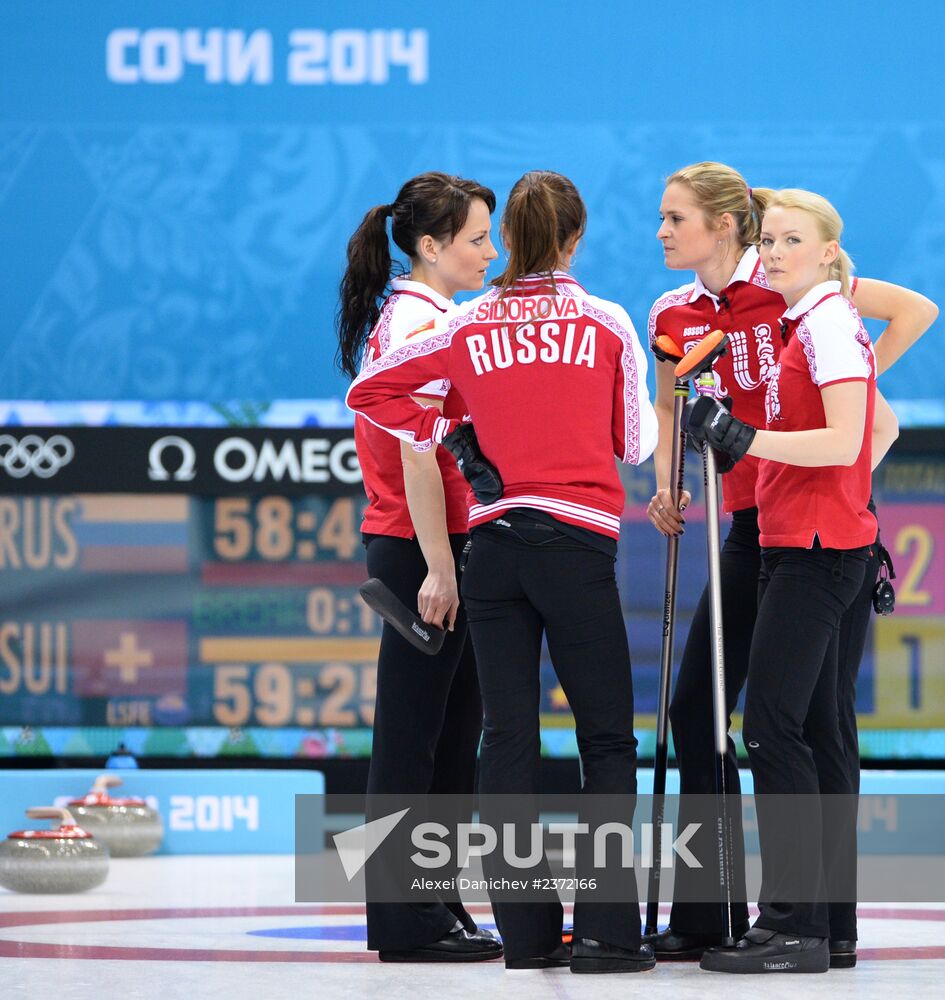 2014 Olympics. Curling. Women. Day five