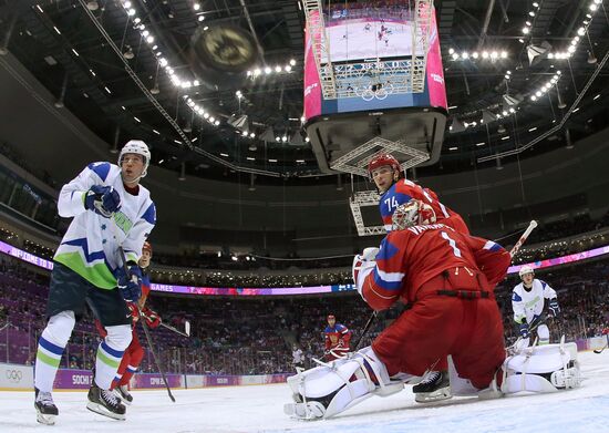 2014 Winter Olympics. Ice hockey. Men. Russia vs. Slovenia