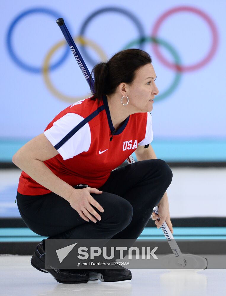 2014 Olympics. Curling. Women. Day five