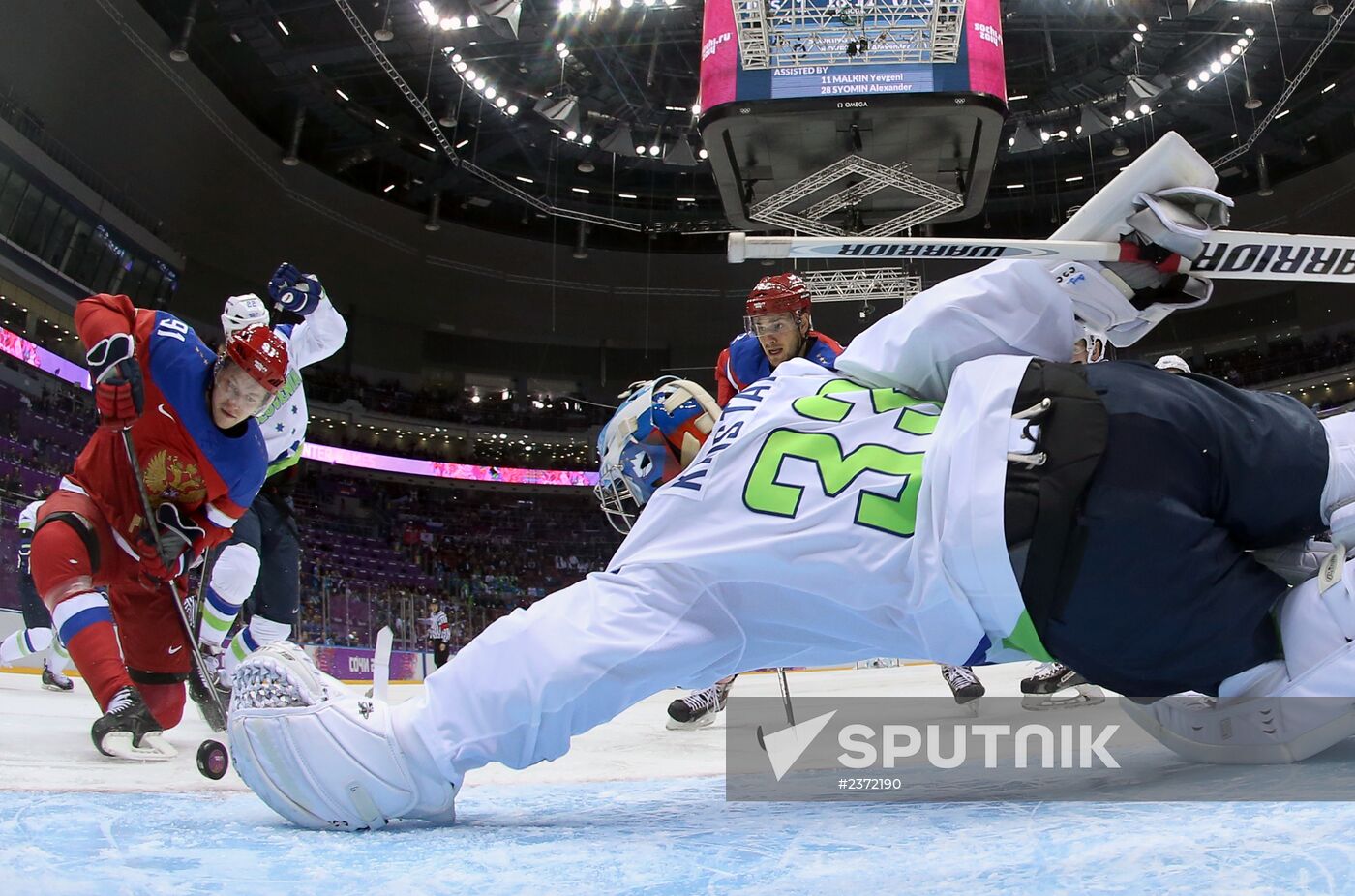 2014 Winter Olympics. Ice hockey. Women. Sweden vs. Russia