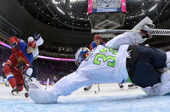 2014 Winter Olympics. Ice hockey. Women. Sweden vs. Russia