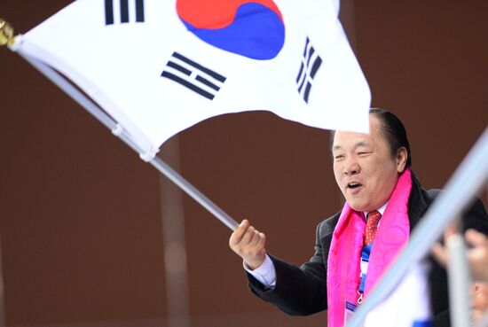 2014 Olympics. Curling. Women. Day five