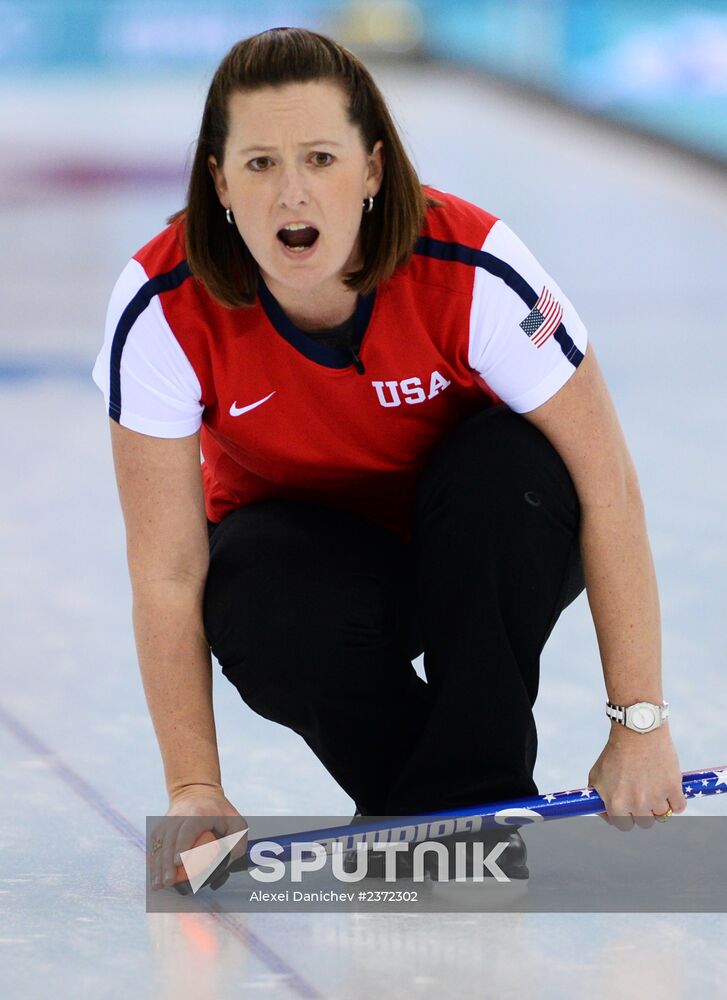 2014 Olympics. Curling. Women. Day five