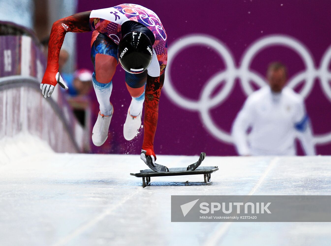 2014 Winter Olympics. Skeleton. Men. Day One