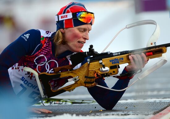 2014 Olympics. Biathlon. Women. Individual race