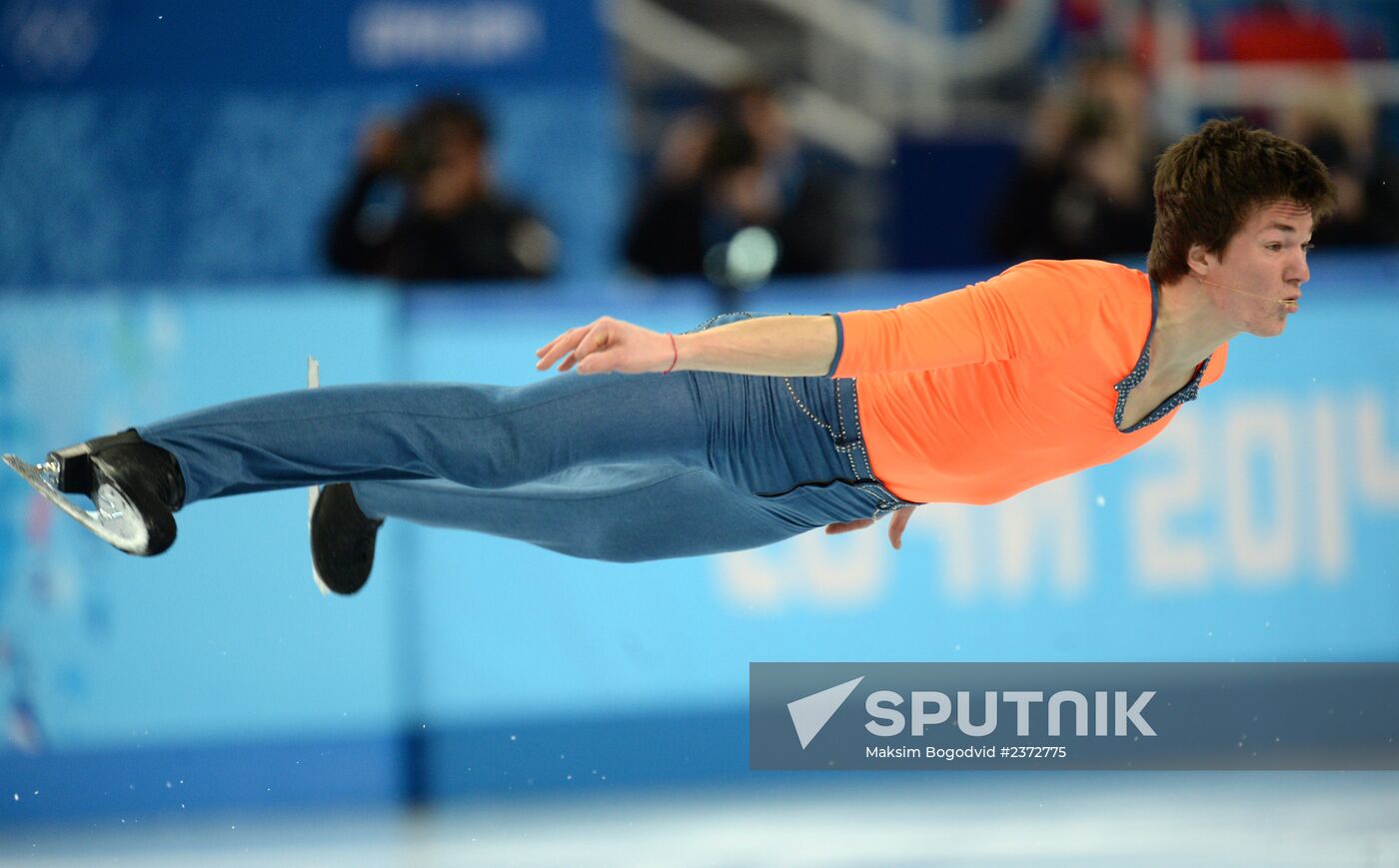 2014 Olympics. Figure skating. Men. Short program. Free skating program